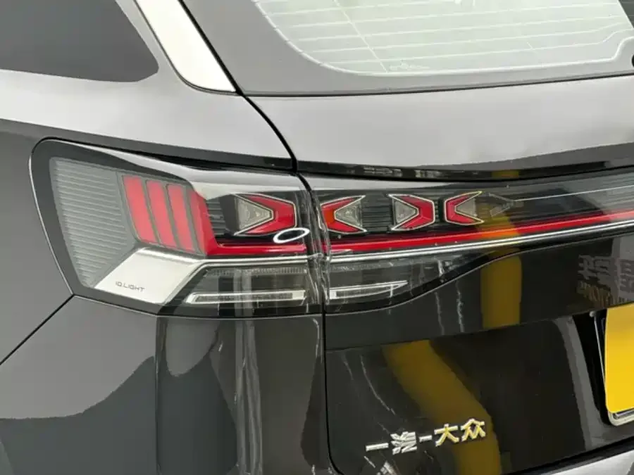 Volkswagen Tayron Tanyue 2024 300TSI 2WD Luxury Plus Advanced Edition 2024 — миниатюра 4