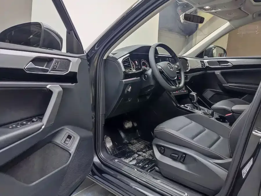 Volkswagen Tayron Tanyue 2022 280TSI 2WD Luxury Smart Edition 2022 — миниатюра 4