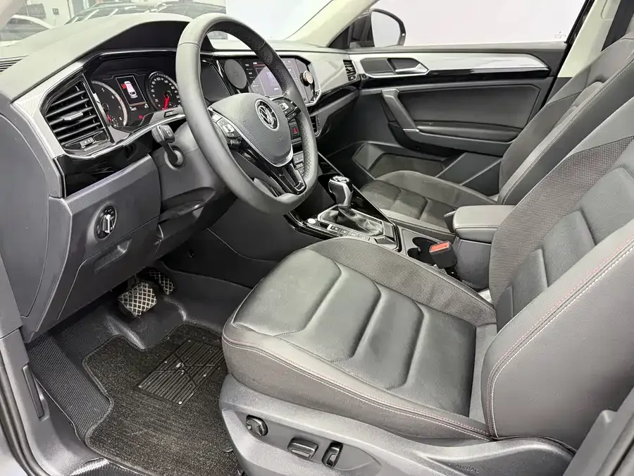 Volkswagen Tayron Tanyue 2022 280TSI 2WD Luxury Smart Edition 2022 — миниатюра 4