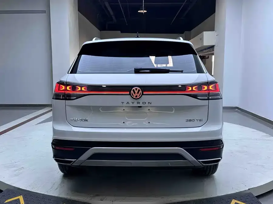 Volkswagen Tayron Tanyue 2023 280TSI 2WD Luxury Plus Advanced Edition 2022 — миниатюра 2