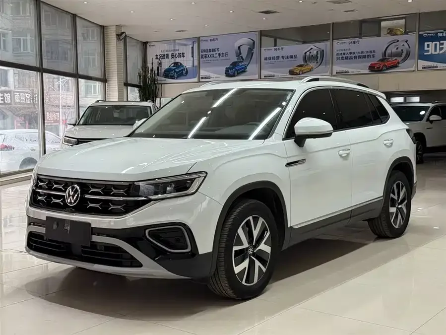 Volkswagen Tayron Tanyue 2023 280TSI 2WD Luxury Plus Advanced Edition 2023 — фото 1, купить с доставкой в Москву