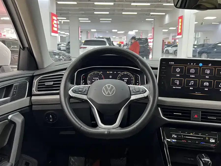 Volkswagen Tayron Tanyue 2024 300TSI 2WD Luxury Plus Advanced Edition 2024 — миниатюра 5