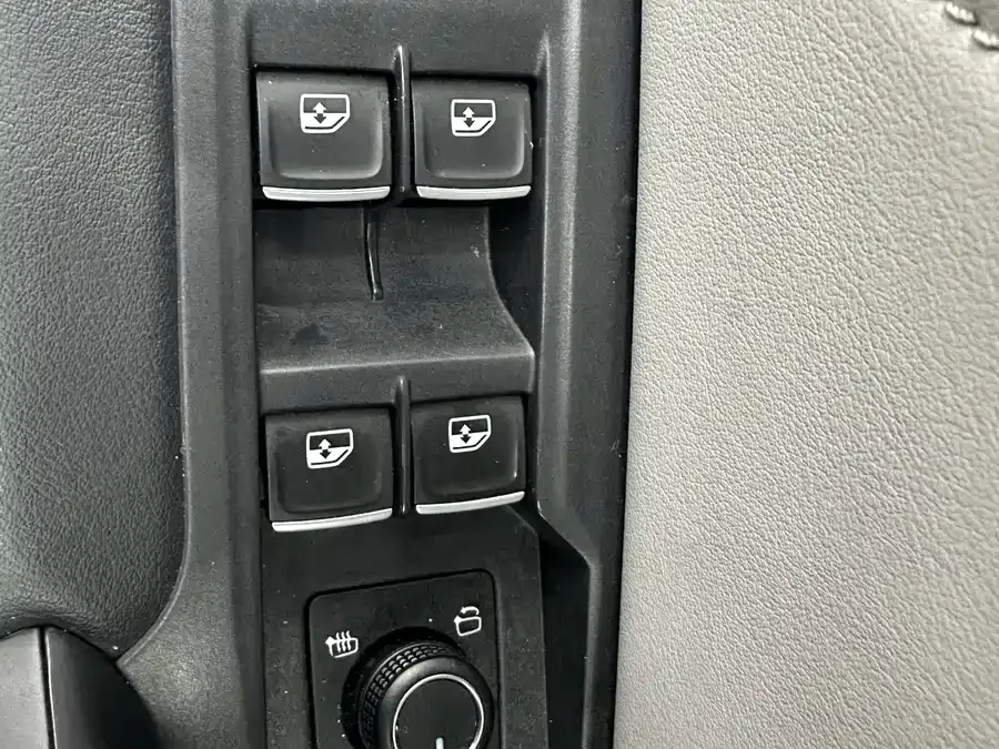Volkswagen Tayron Tanyue 2023 280TSI 2WD Luxury Plus Advanced Edition 2023 — миниатюра 5