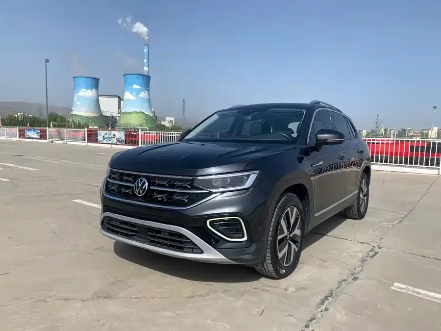 Volkswagen Tayron Tanyue 2023 330TSI 2WD Luxury Plus Advanced Edition 2023 — фото 1, купить с доставкой в Москву