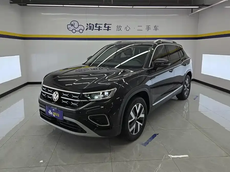 Volkswagen Tayron Tanyue 2024 330TSI 2WD Luxury Plus Advanced Edition 2024 — фото 1, купить с доставкой в Москву