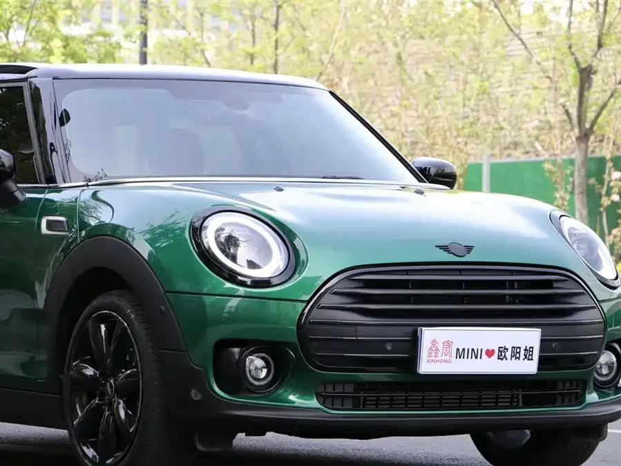 MINI CLUBMAN MINI CLUBMAN 2022 1.5T COOPER Connoisseur 2022 — миниатюра 4