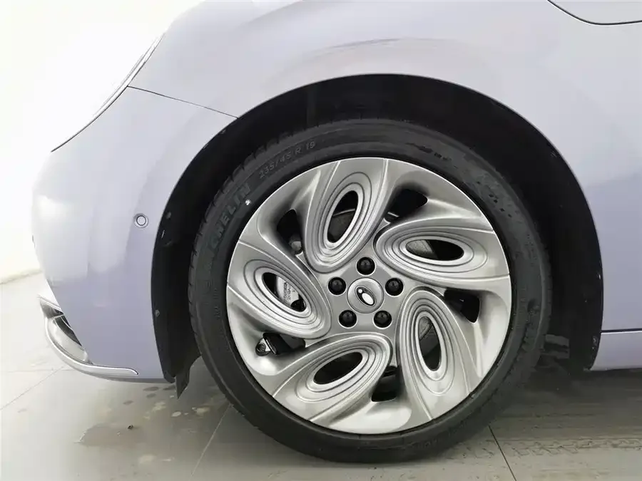 ORA lightning cat Euler Lightning Cat 2022 555km Premium Edition 2023 — миниатюра 5