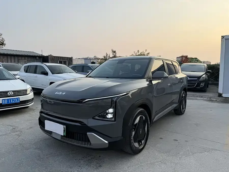 Kia EV5 2024 530 Light 2024 — фото 1, купить с доставкой в Москву