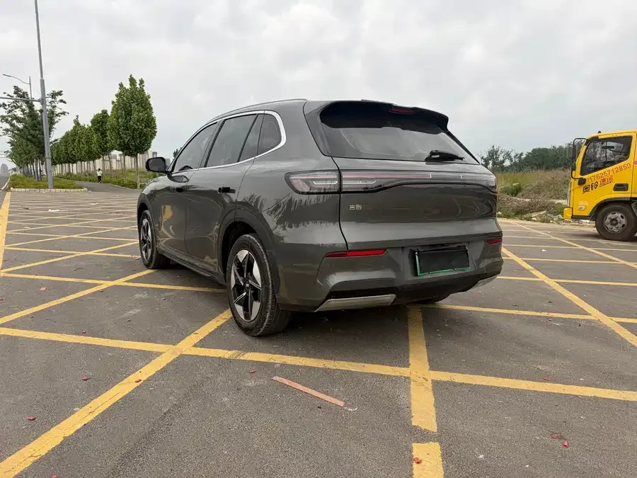 Geely Galaxy E5 Galaxy E5 2024 530km Exploration+ Edition 2025 — миниатюра 3