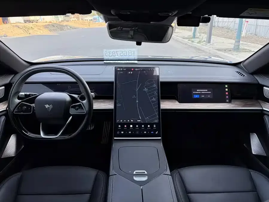 NETA Nezha S Nezha S 2024 facelift extended range 1060 Lite version 2024 — миниатюра 3