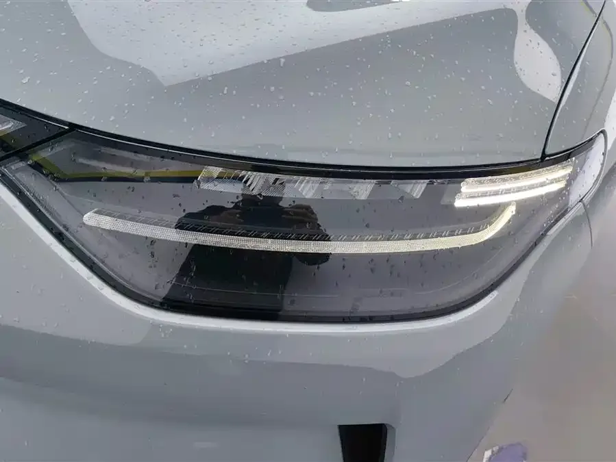 Leapmotor C11 Leapmotor C11 2024 Pure Electric 580 Premium Edition 2025 — миниатюра 2