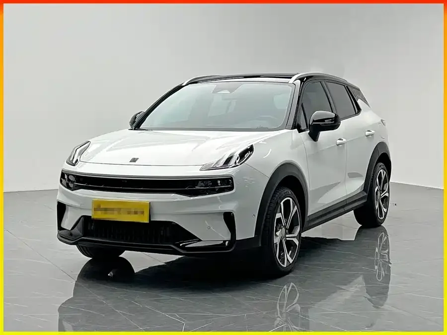 Lynk & Co 06 Lynk & Co 06 2023 Remix 1.5T Halo 2023 — фото 1, купить с доставкой в Москву