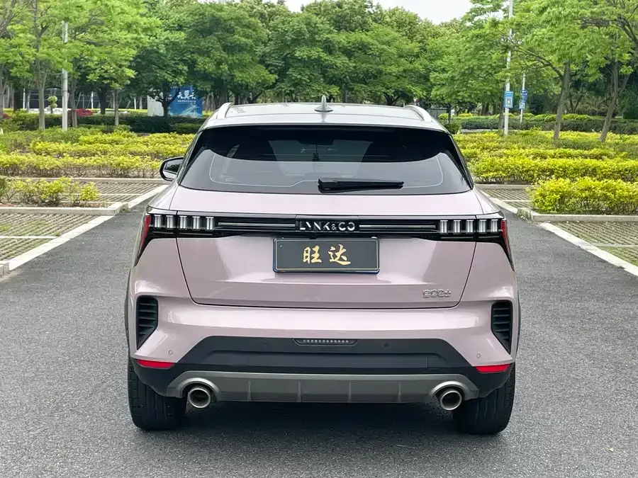 Lynk & Co 06 Lynk & Co 06 2023 Remix 1.5T Shero 2023 — миниатюра 3