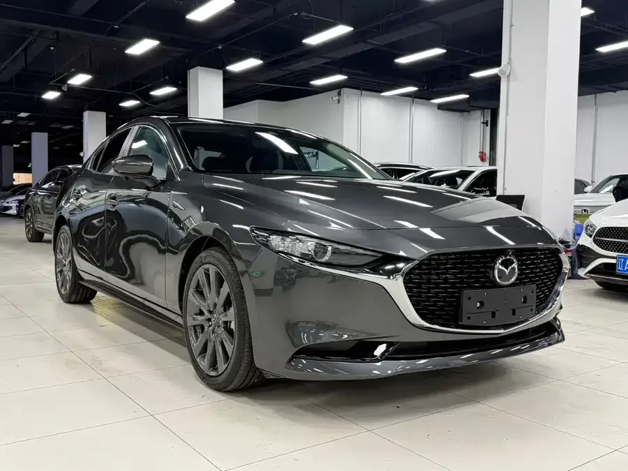 Mazda Axela Mazda3 Angkesela 2022 2.0L automatic premium version 2022 — миниатюра 3