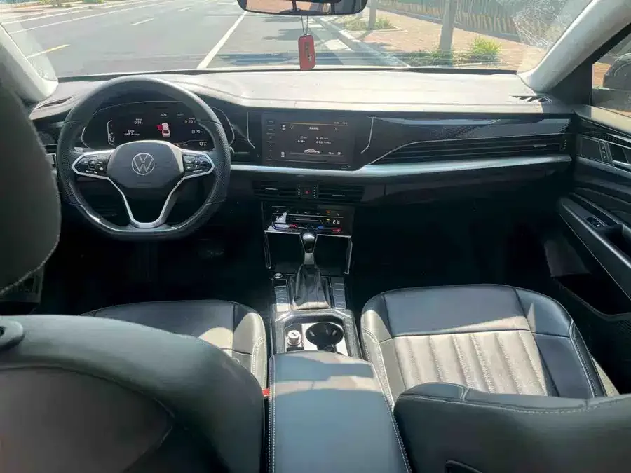 Volkswagen Passat Passat 2023 330TSI Star Elite Edition 2023 — миниатюра 3