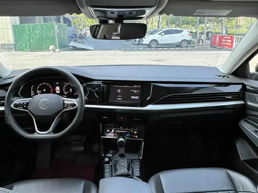 Volkswagen Passat Passat 2023 330TSI Elite Edition 2022 — миниатюра 4