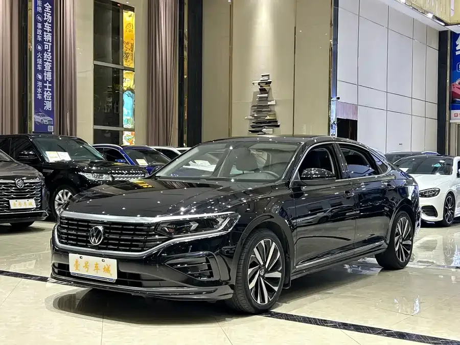 Volkswagen Passat Passat 2022 330TSI Elite Edition 2022 — фото 1, купить с доставкой в Москву