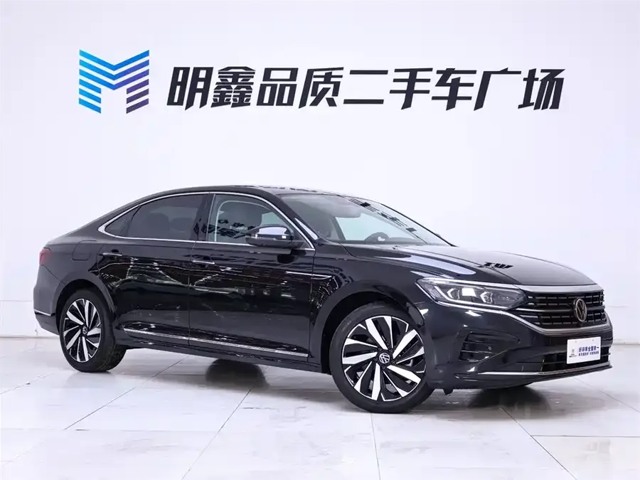 Volkswagen Passat Passat 2023 facelift 330TSI luxury version 2023 — миниатюра 2