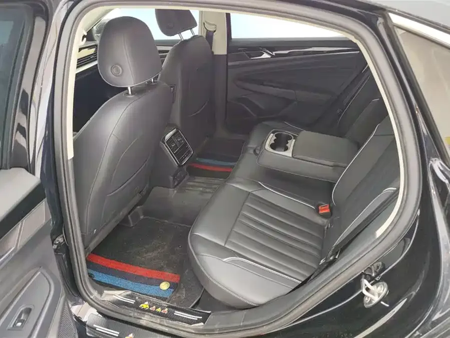Volkswagen Passat Passat 2023 facelift 330TSI Star Elite Edition 2023 — миниатюра 5