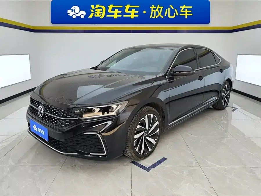 Volkswagen Passat Passat 2023 facelift 330TSI Star Elite Edition 2023 — фото 1, купить с доставкой в Москву