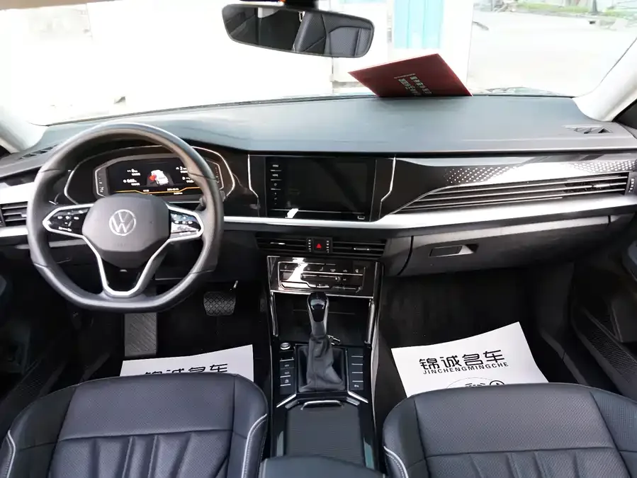 Volkswagen Passat Passat 2024 330TSI Elite Edition 2024 — миниатюра 2