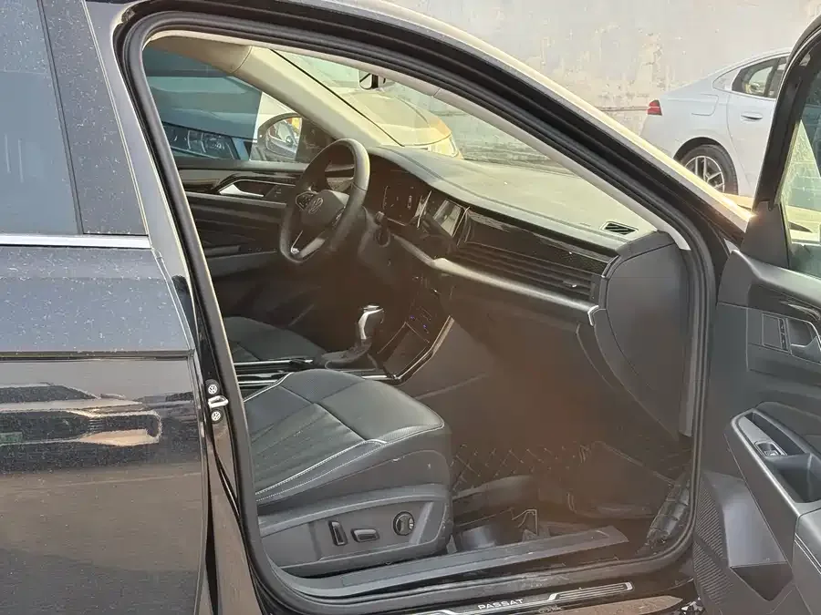 Volkswagen Passat Passat 2024 330TSI Elite Edition 2024 — миниатюра 5
