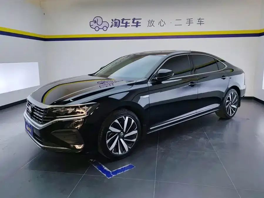Volkswagen Passat Passat 2024 330TSI Elite Edition 2024 — фото 1, купить с доставкой в Москву