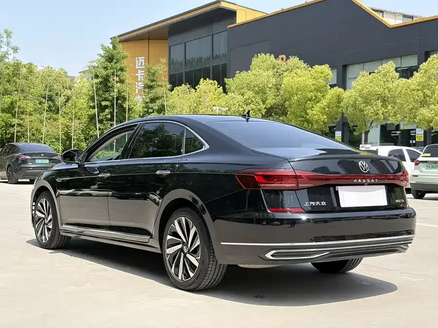 Volkswagen Passat Passat 2024 380TSI Longteng Edition 2024 — миниатюра 2