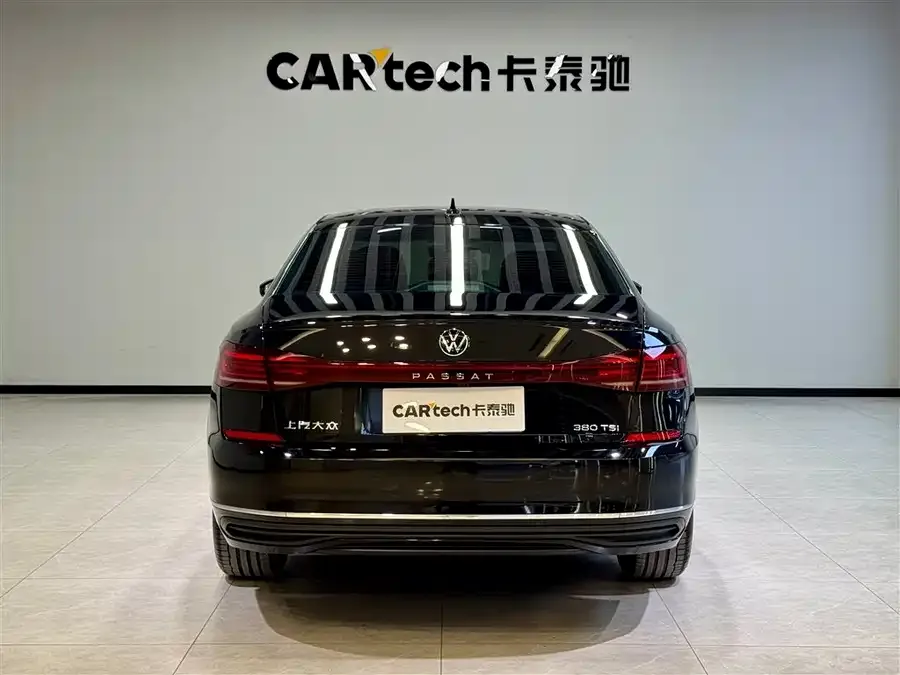 Volkswagen Passat Passat 2025 Outstanding Model 330TSI Elite Edition 2025 — миниатюра 2