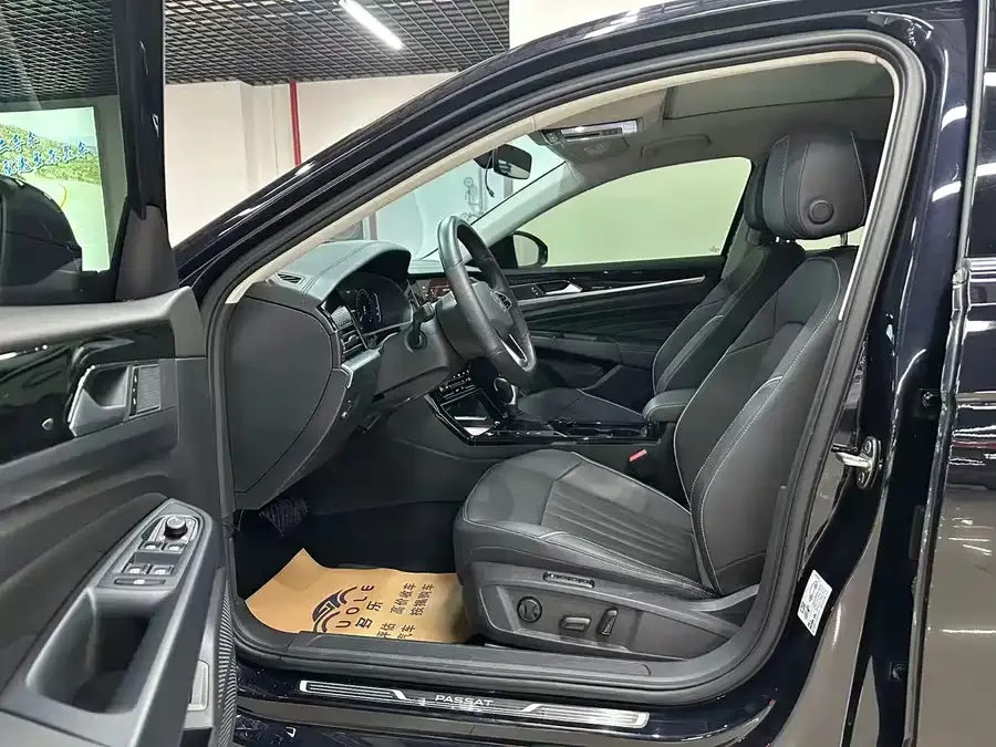 Volkswagen Passat Passat 2024 380TSI Elite Edition 2024 — миниатюра 2