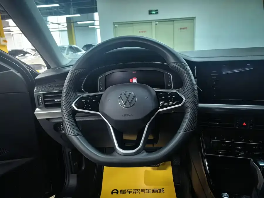 Volkswagen Passat Passat 2024 380TSI Longteng Edition 2024 — миниатюра 2
