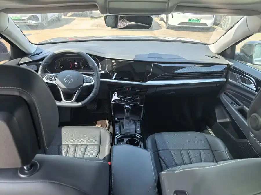 Volkswagen Passat Passat 2024 330TSI Elite Edition 2025 — миниатюра 2