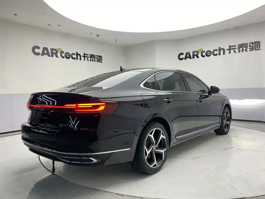 Volkswagen Passat Passat 2023 facelift 330TSI Star Elite Edition 2024 — миниатюра 2