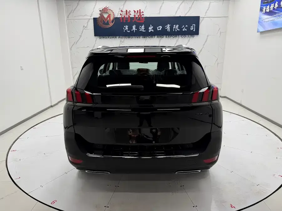Peugeot 5008 Peugeot 5008 2025 Luxury Edition 2026 — миниатюра 2