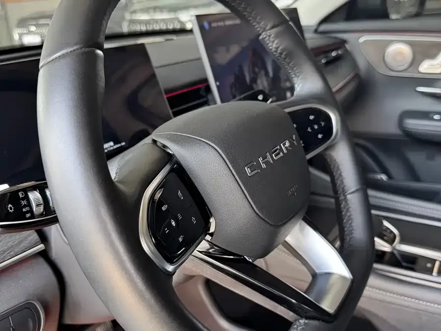 Chery Arrizo 8 PRO Chery Arrizo 8 PRO 2025 1.6T DCT Luxury+ 2025 — миниатюра 4