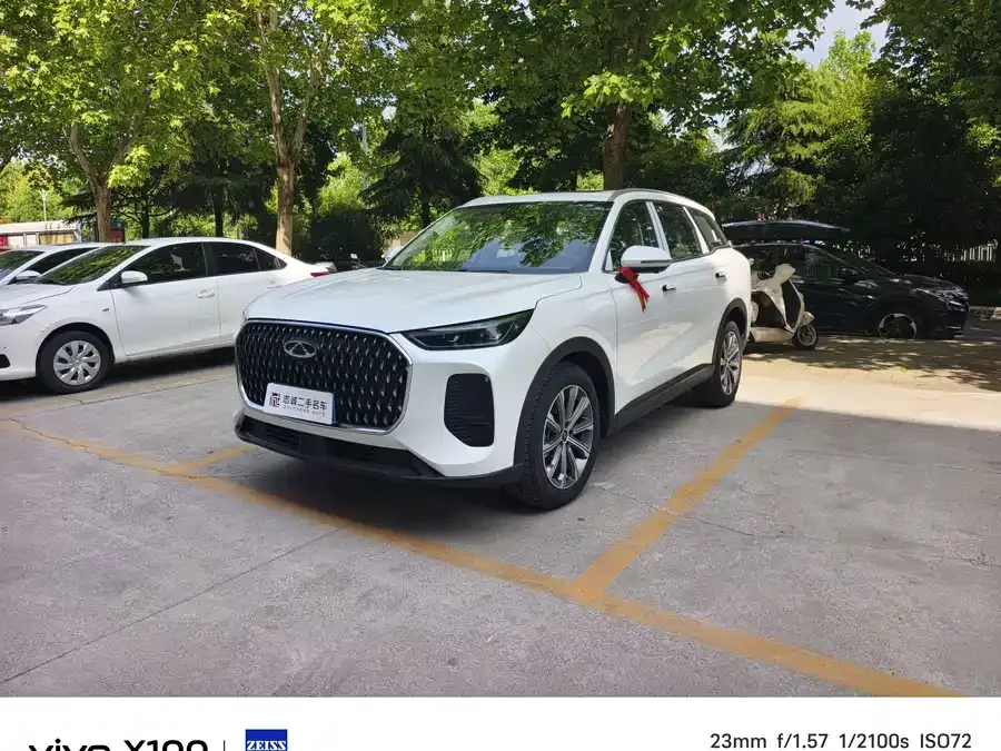 Chery Tiggo 8L Tiggo 8L 2024 2.0T 2WD Comfort Edition 5-seater 2026 — фото 1, купить с доставкой в Москву