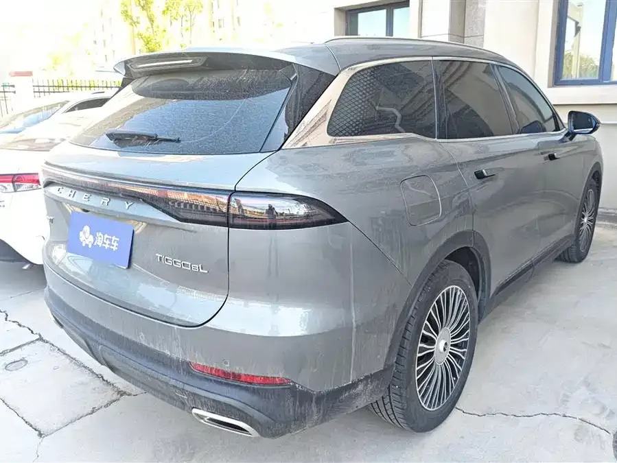 Chery Tiggo 8L Tiggo 8L 2024 2.0T 2WD Premium Edition 5 Seaters 2024 — миниатюра 3