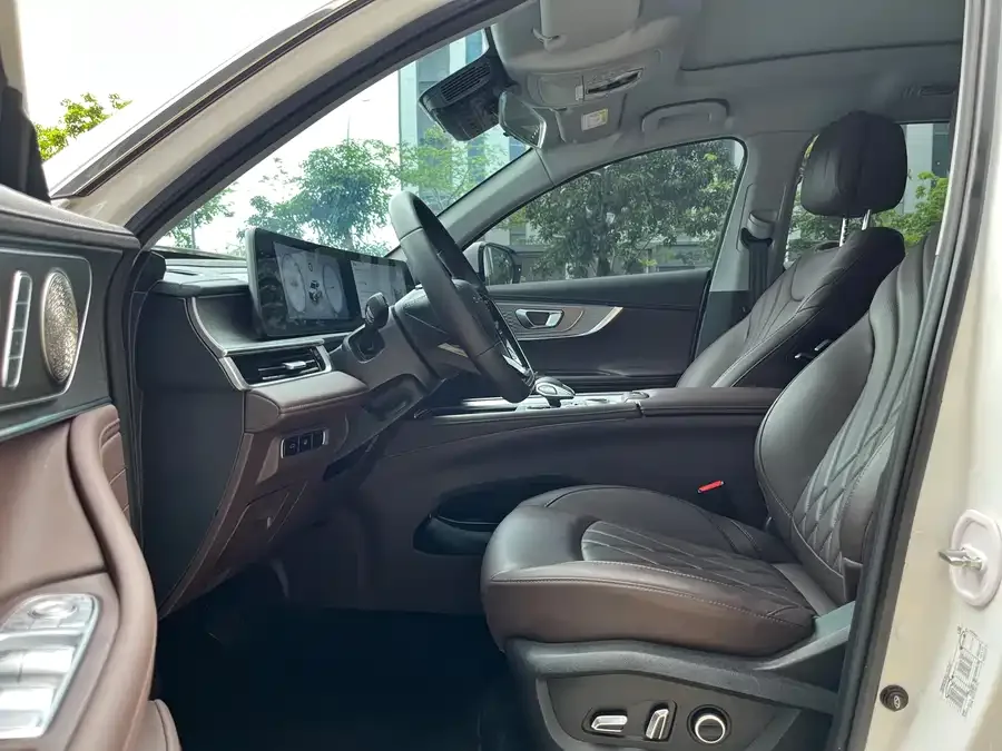 Chery Tiggo 8 PRO Tiggo 8 PRO 2025 290T 2WD Premium Edition 2025 — миниатюра 4