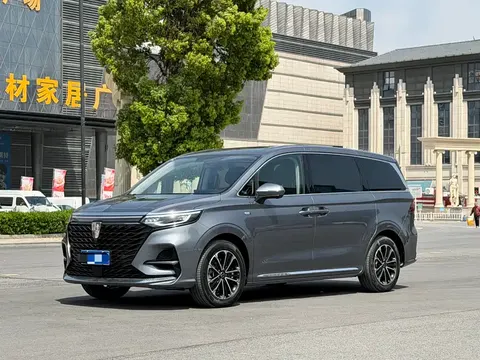 Roewe iMAX8 2022 buy in Moscow