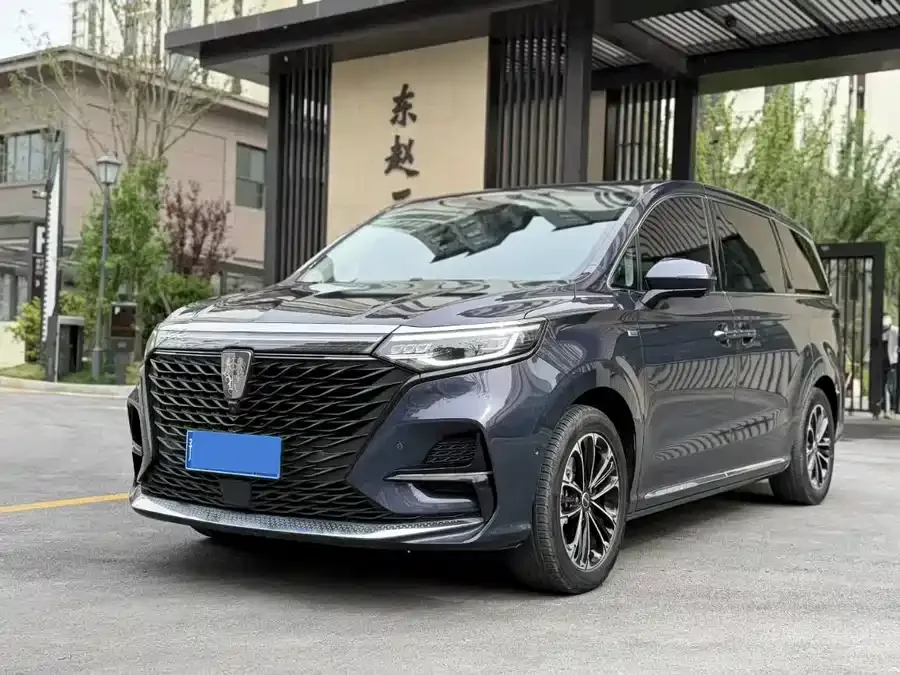 Roewe iMAX8 Roewe iMAX8 2022 400TGI Extreme Edition 2022 — фото 1, купить с доставкой в Москву