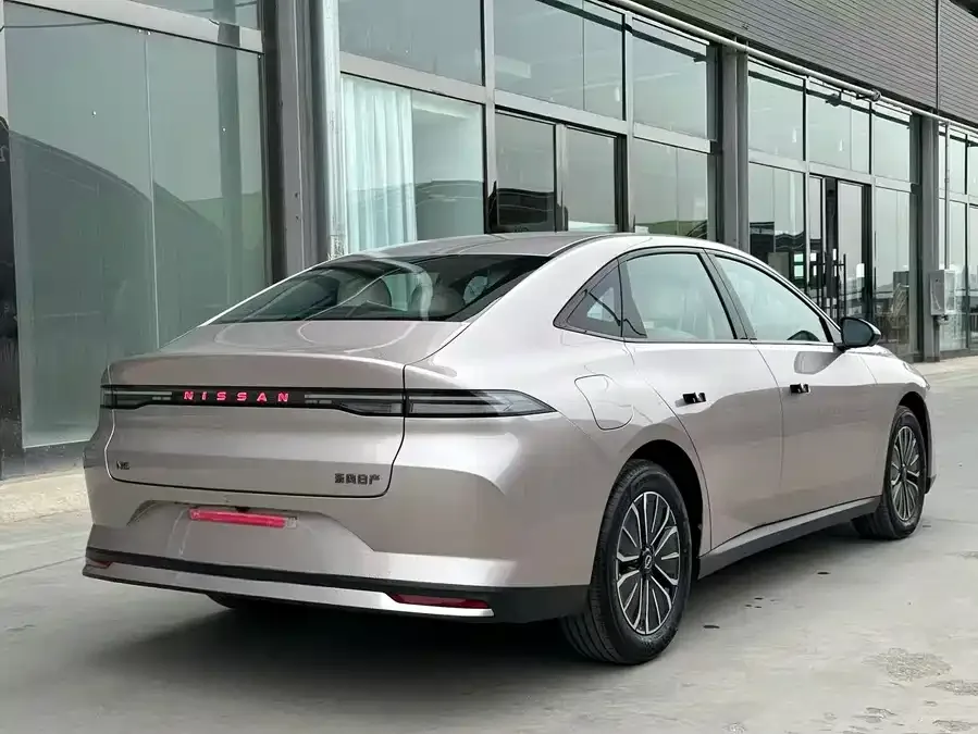 Nissan N6 Nissan N6 2026 180 Max 2026 — миниатюра 2