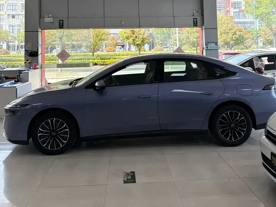 Nissan N6 Nissan N6 2026 180 Max 2025 — миниатюра 3