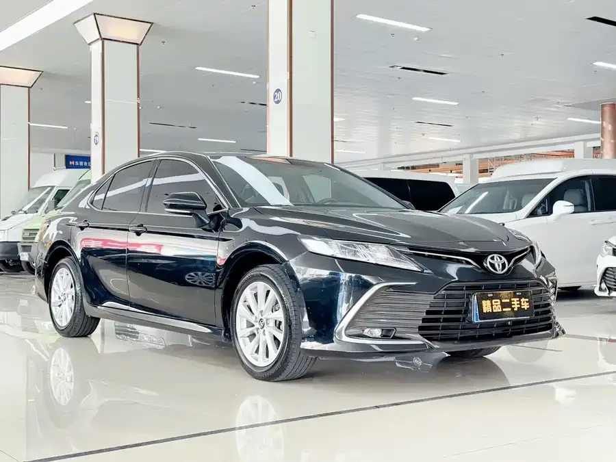 Toyota Camry Camry 2022 2.0GVP Leading Edition 2022 — миниатюра 3