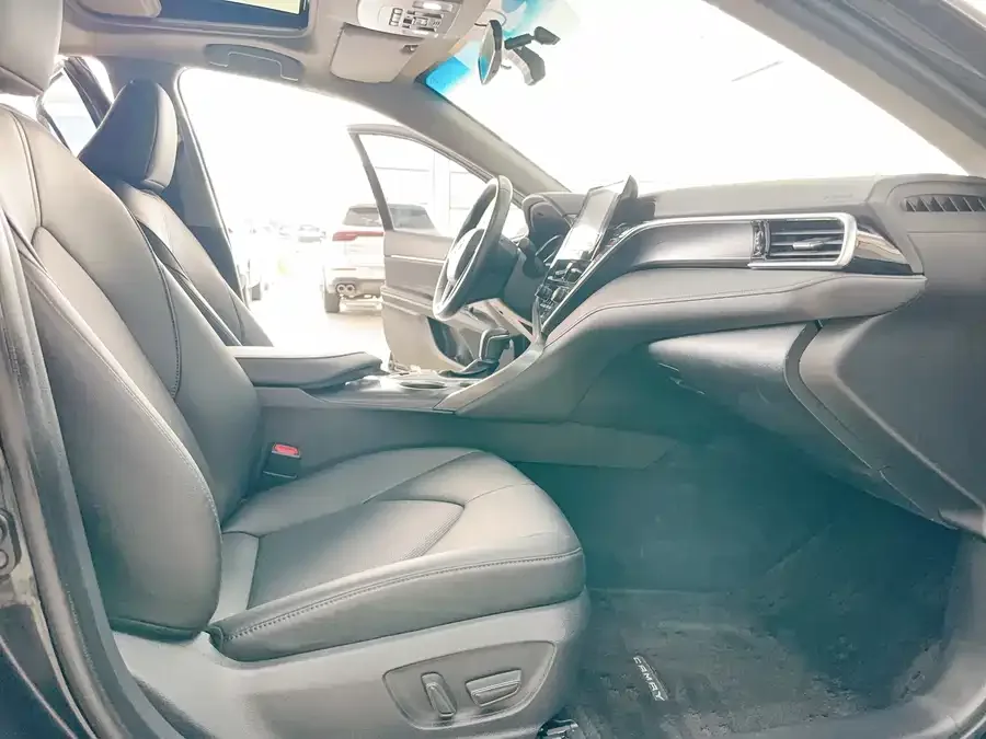 Toyota Camry Camry 2022 2.0GVP Leading Edition 2022 — миниатюра 5