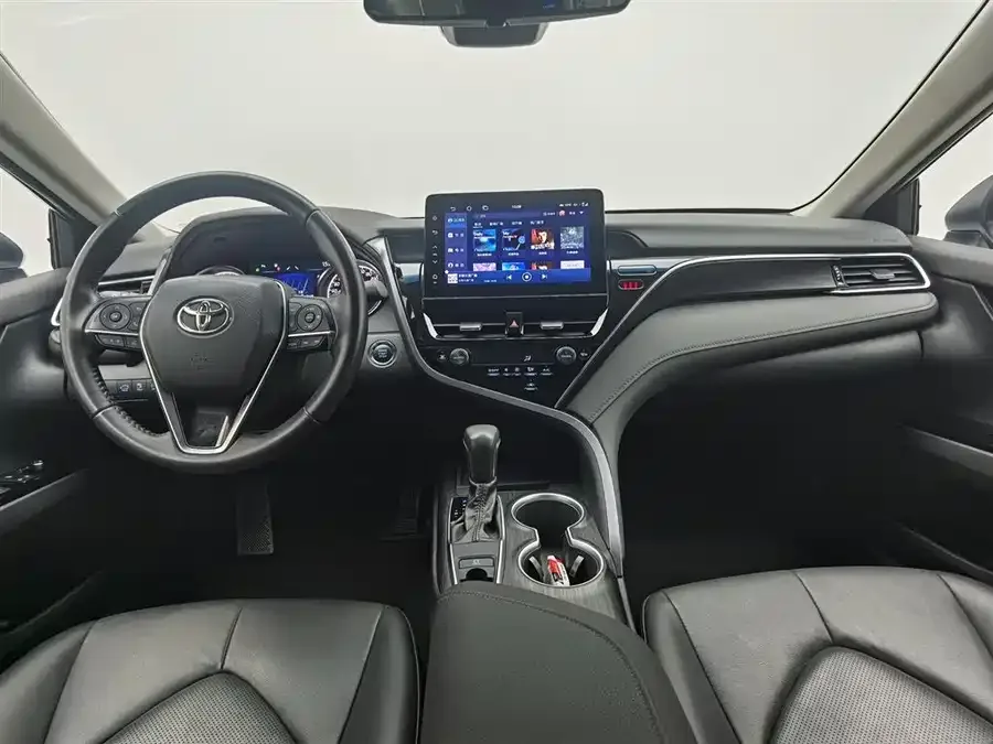 Toyota Camry Camry 2023 2.0G Deluxe Edition 2023 — миниатюра 2