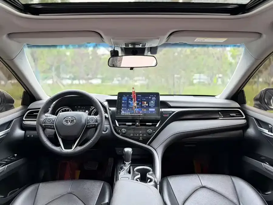 Toyota Camry Camry 2023 2.0G Deluxe Edition 2024 — миниатюра 5