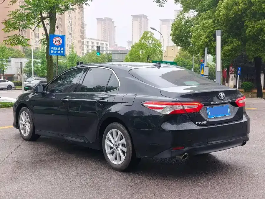 Toyota Camry Camry 2022 2.0GVP Leading Edition 2023 — миниатюра 4