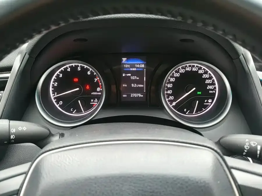 Toyota Camry Camry 2022 2.0GVP Leading Edition 2023 — миниатюра 5