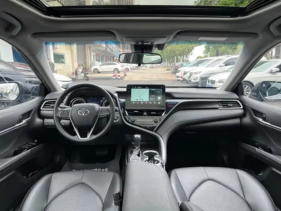 Toyota Camry Camry 2023 2.0G Deluxe Edition 2023 — миниатюра 2