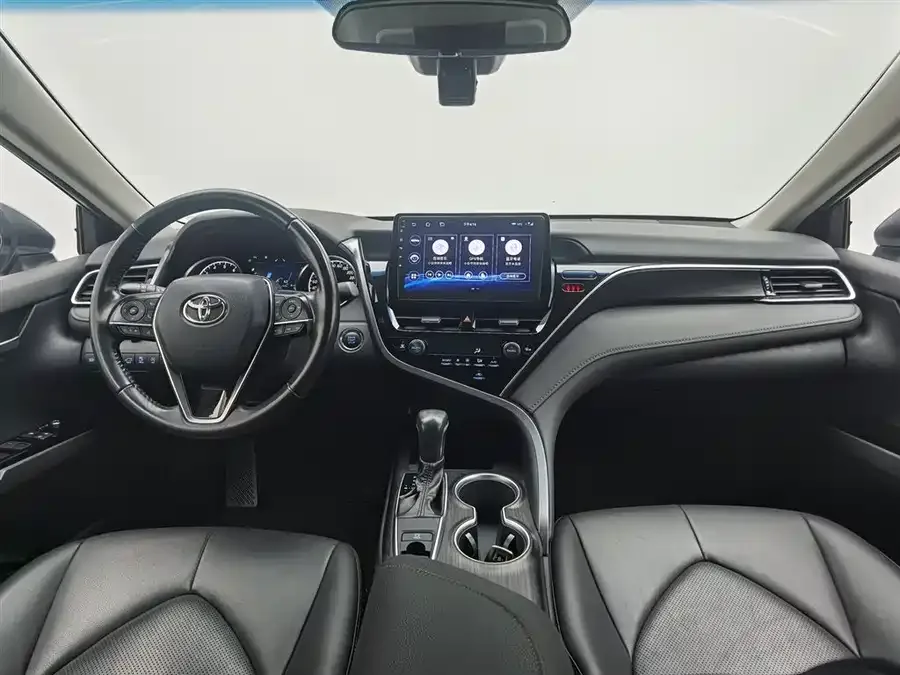Toyota Camry Camry 2021 2.0G Deluxe Edition 2023 — миниатюра 2